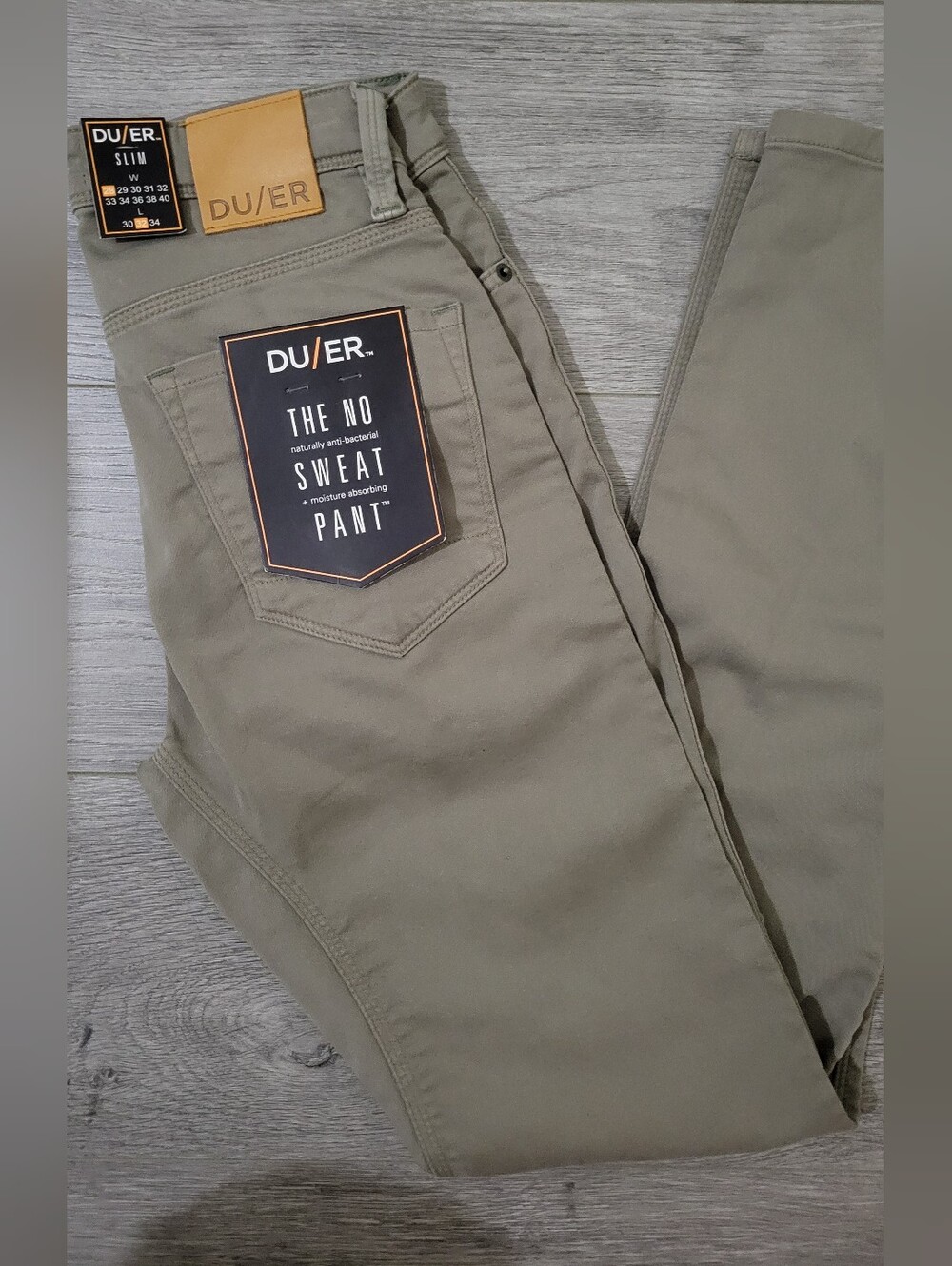 DUER No Sweat Pants 28×32 Olive Green